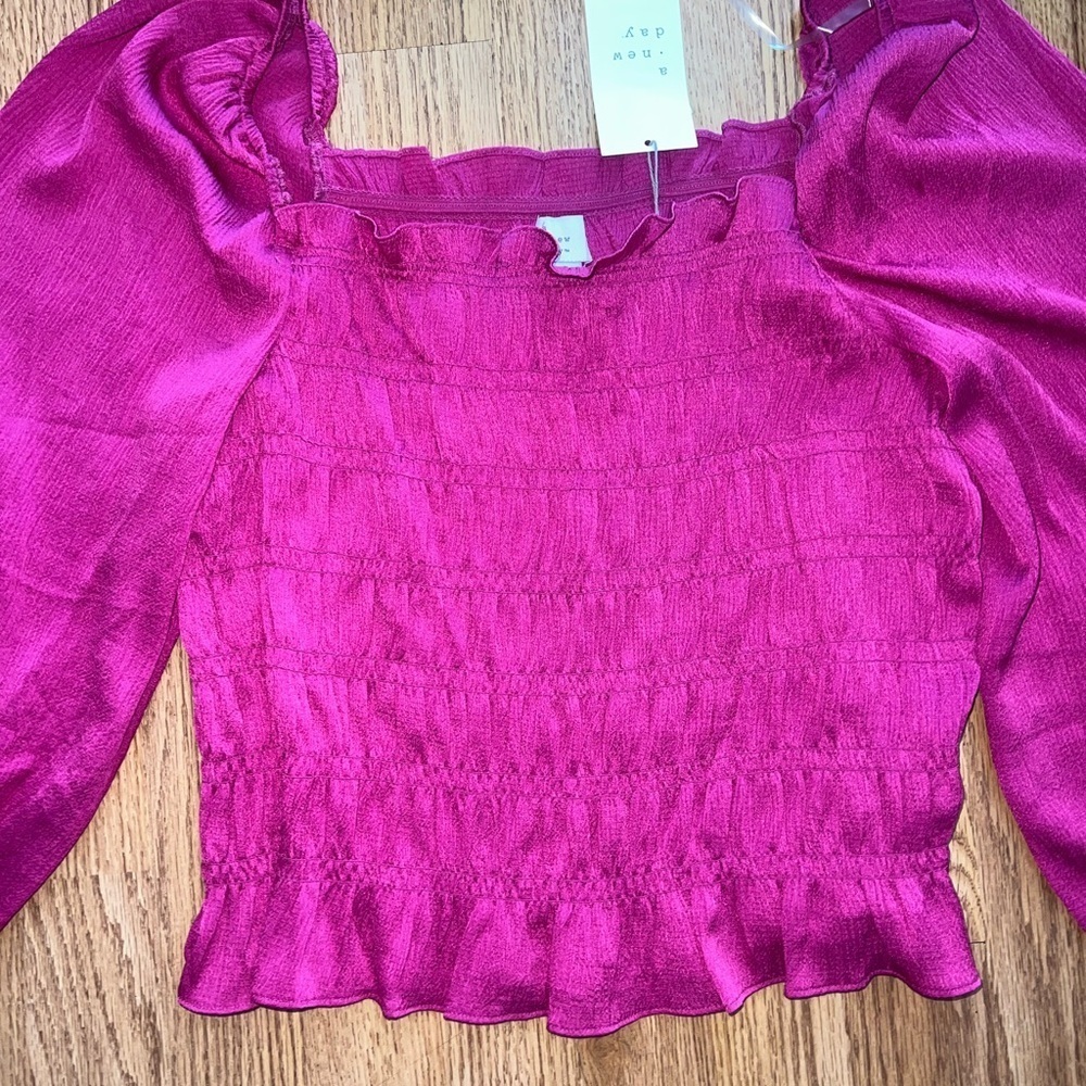 Pink Top - Picture 2 of 4
